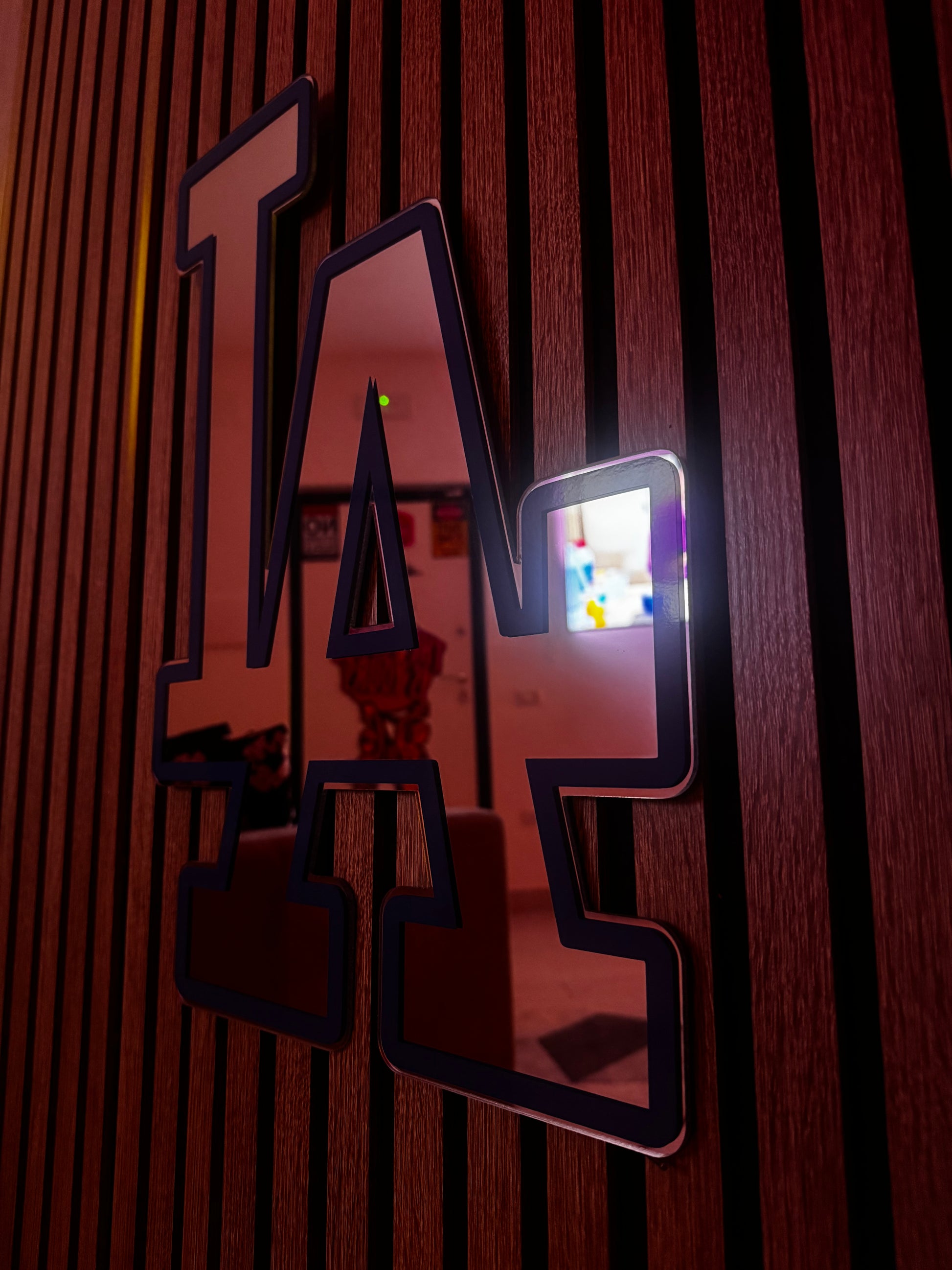 LA Mirror Edition – Signature Wall Piece