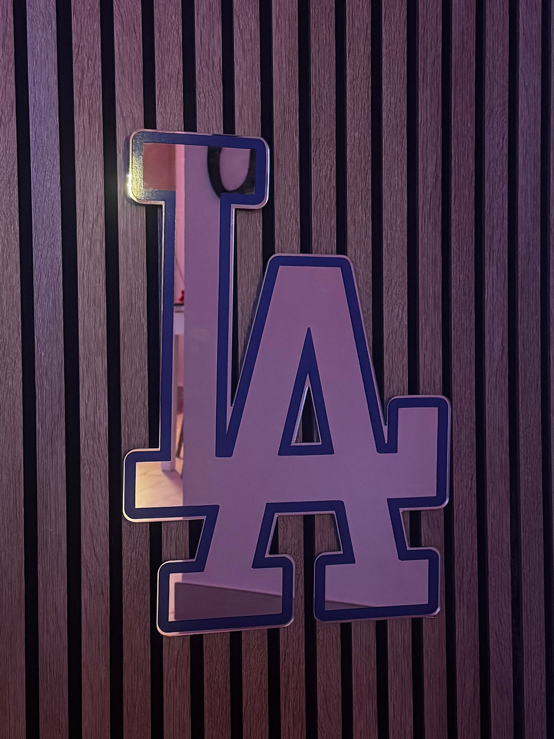 LA Mirror Edition – Signature Wall Piece